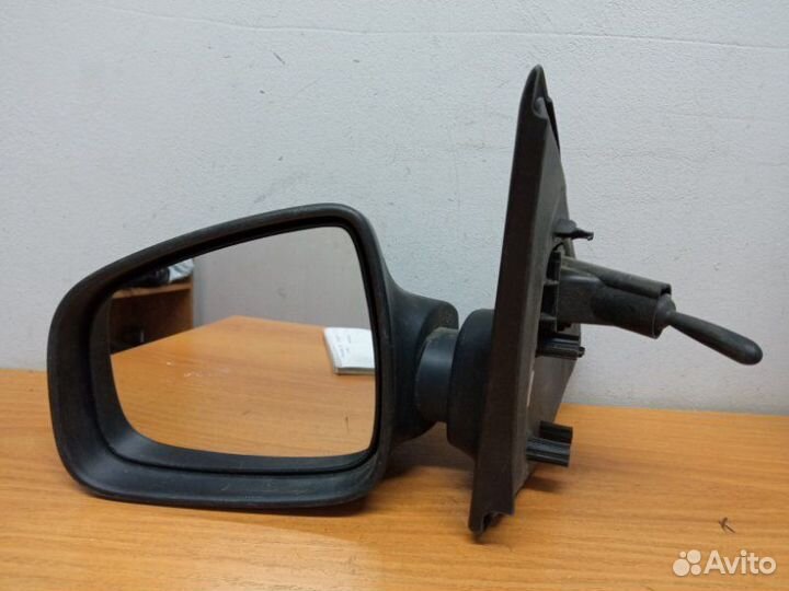 Зеркало левое Renault Logan 2 2014+