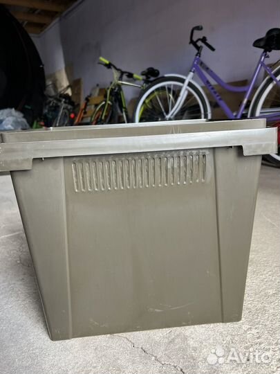 Ящик пластиковый для цветов, хранения