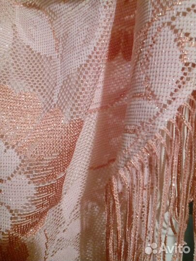 Шаль с люрексом