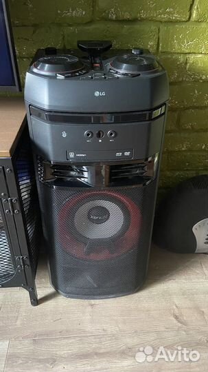 Музыкальная колонка