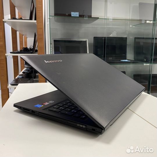 Ноутбук Lenovo 15.6 (Core i3/ Radeon R5 M230)