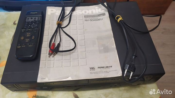 Видеомагнитофон Panasonic NV-SD450EU