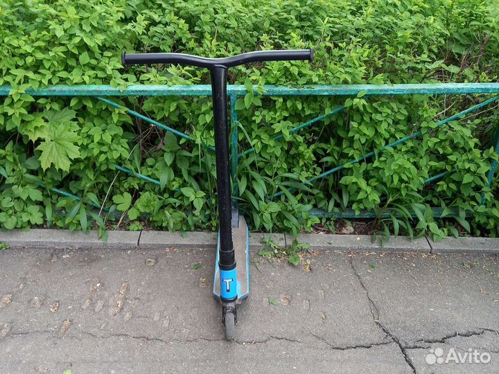 Трюковой самокат