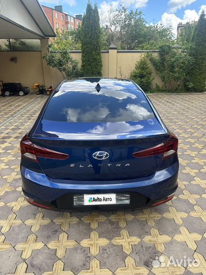 Hyundai Elantra 2.0 AT, 2020, 48 000 км