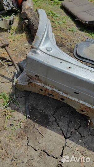 Порог правый Mitsubishi galant8