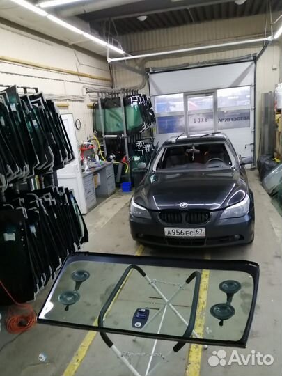 Лобовое стекло Bmw e60