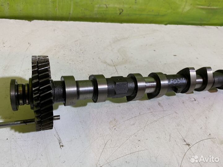 Распредвал выпускной впускной Lifan Breez Smily