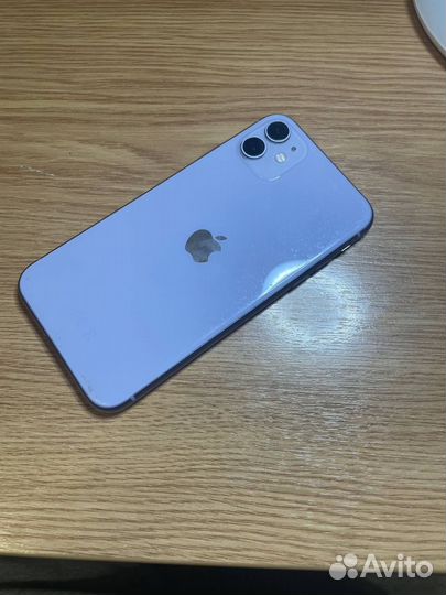 iPhone 11, 64 ГБ