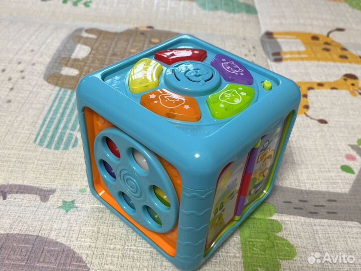 Развивающий кубик baby go