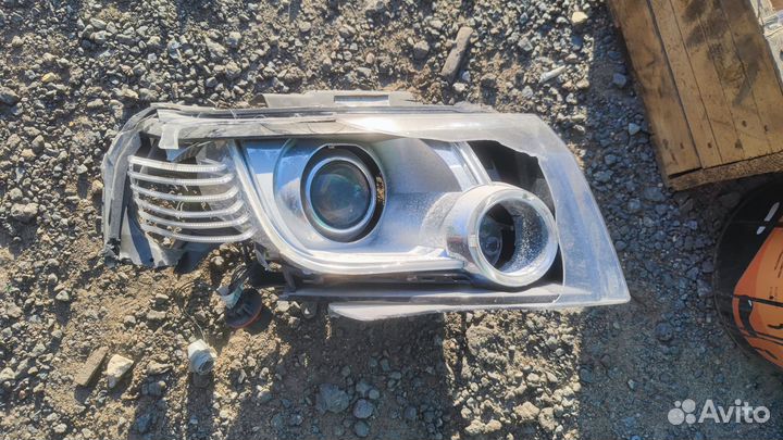 Правая фара land rover Freelander 2 рестайлинг