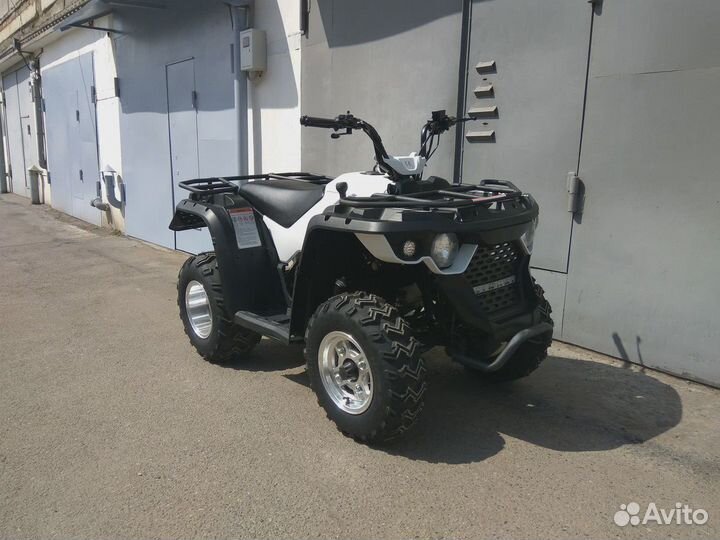 Квадроцикл Linhai Yamaha М200