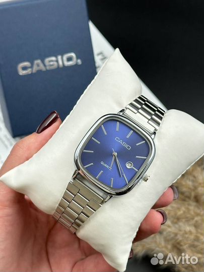 Мужские часы Casio quartz (новые)