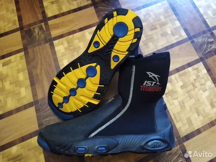 Гидроботинки 5мм размер 43/44 28см