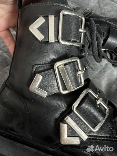 Ботинки для девочки