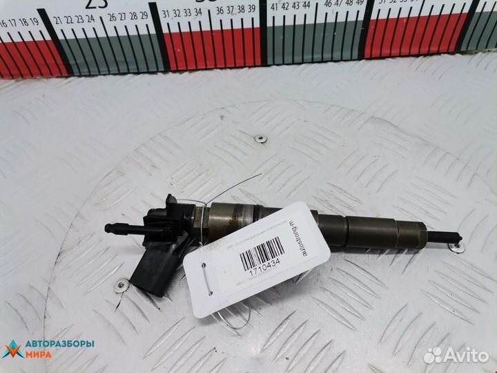 Форсунка BMW 7 E65/E66/E67 рест. 2006 13537792721