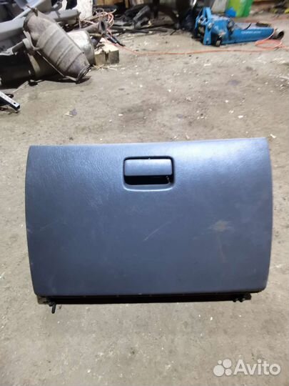 Бардачок nissan almera n15