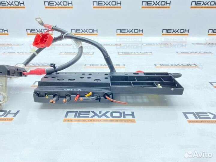 Клемма плюсовая Jaguar Xj X351 3.0 306DT 2016