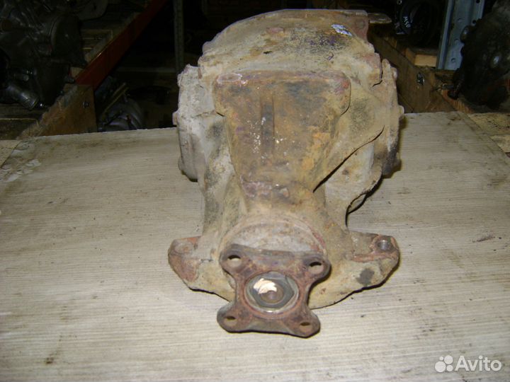 Редуктор заднего моста 212881E BMW E34 бмв Е34