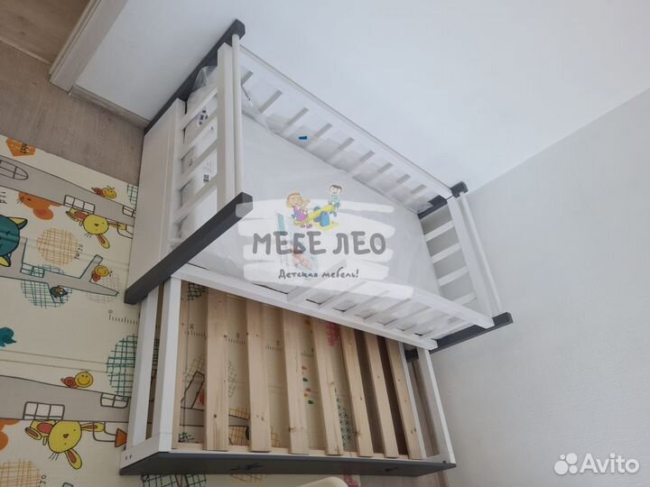 Кровать деревянная для двоих детей