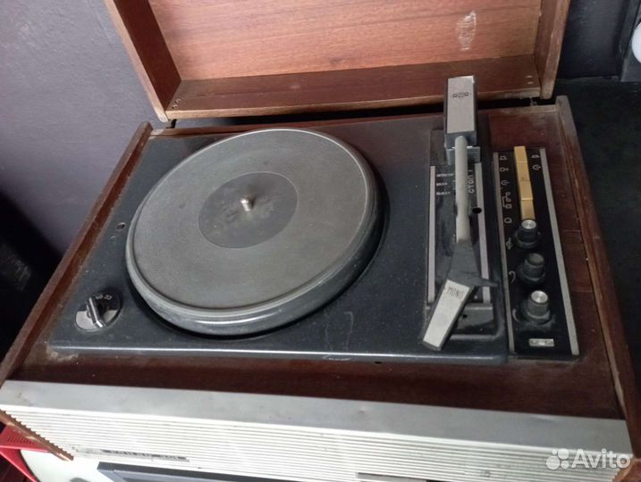 Проигрыватель винила