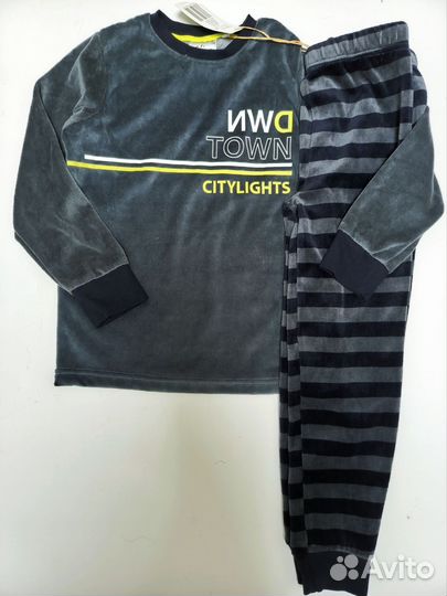 Велюровый костюм для мальчика, 122, 128