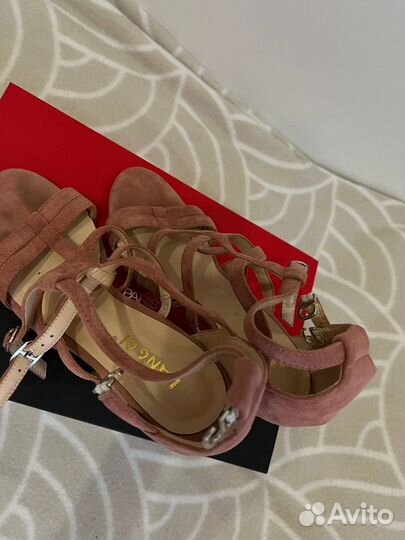 Босоножки женские 37 размер