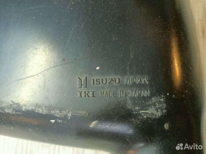 Зеркало правое Isuzu Rodeo