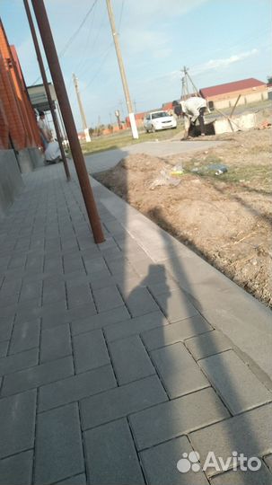 Капот приор