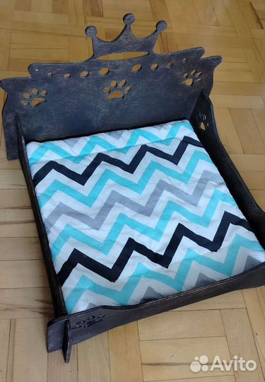 Кроватка лежанка для кошек и собак