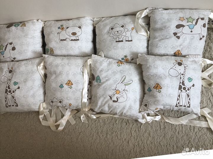 Бортики-подушки 8 шт