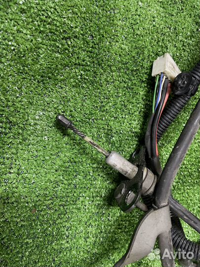 Блок управления стояночным тормозом Lexus LS600hl