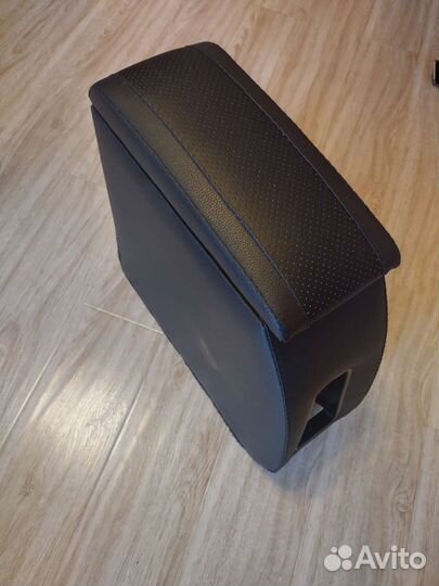 Подлокотник Рено Логан 2, Сандеро 2