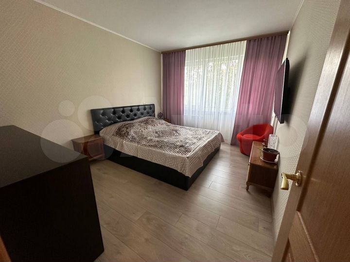 3-к. квартира, 67,4 м², 6/9 эт.