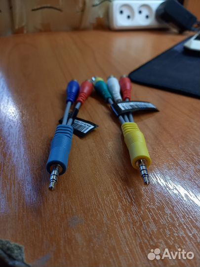 Кабель аудио/видео Jack 3.5 - 2RCA /3RCA