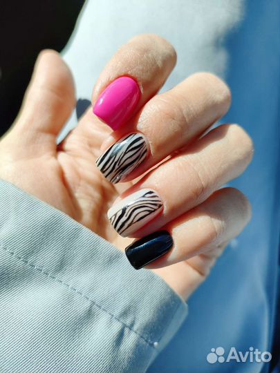 Маникюр и педикюр