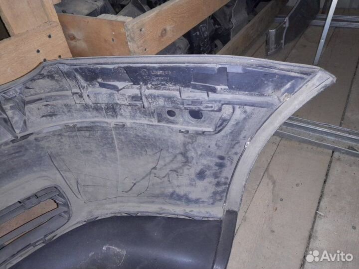 Бампер передний Volkswagen Golf 4 1998-2003