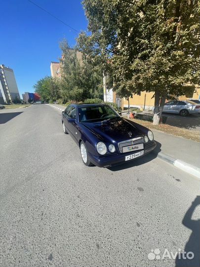 Mercedes-Benz E-класс 2 МТ, 1997, 226 100 км