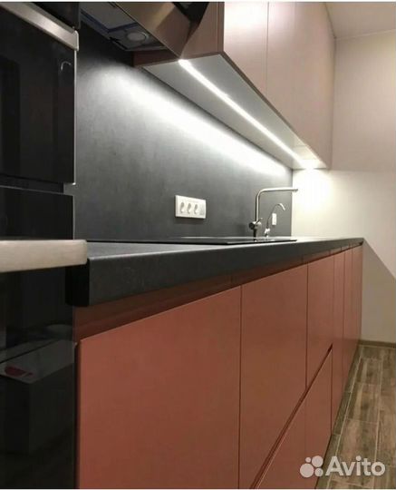 Кухонный гарнитур на заказ. Долговечные материалы