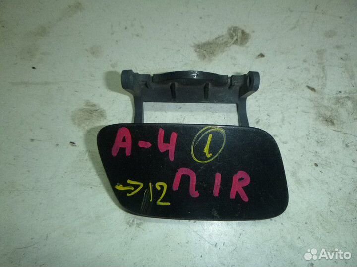 Крышка форсунки Правая Audi A4 Allroad Quattro B8 (2007—2012)