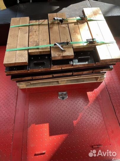 Полуприцеп трал (тяжеловоз) Juterborg 985234, 2025