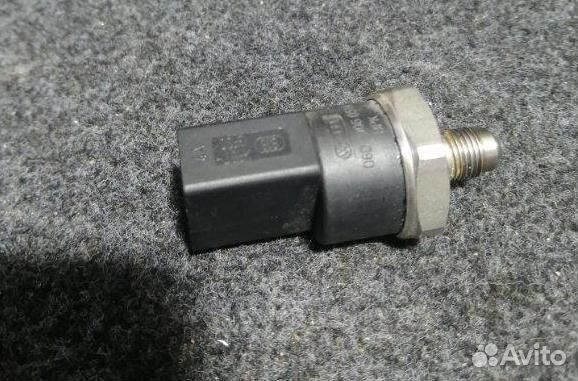 Датчик давления топлива Volkswagen Golf 1K