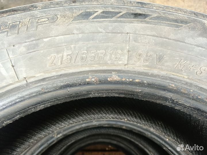 Maxxis Bravo HP-M3 215/65 R16 98V