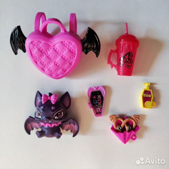 Аксессуары для кукол монстер хай