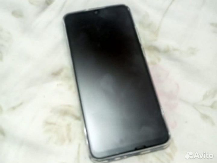 HUAWEI P Smart, 3/32 ГБ