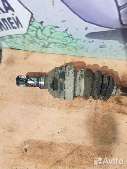 Привод передний левый Chevrolet Aveo т250