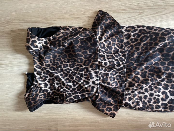 Одежда женская 42-44