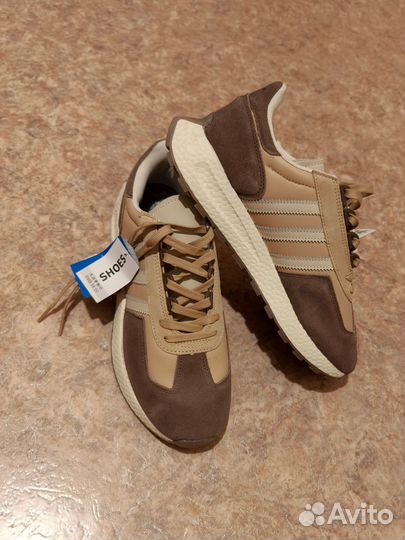 Adidas мужские кроссовки