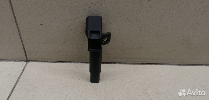 Датчик положения коленвала Rapid 2013