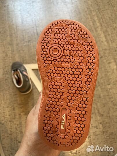 Кроссовки Fila на мальчика 22