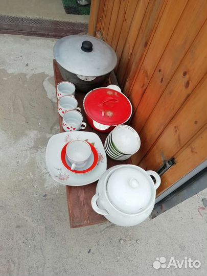 Кастрюля чугунная эмалированная СССР